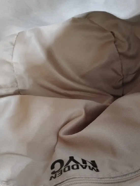 NWT Steve Madden Cream Shoulder Bag with Tan Lining - Picture 4 of 4